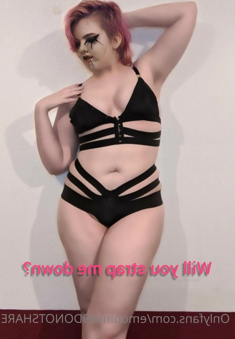 🆓GOTH😈College🥵BBW 🍑Britney🖤 DM ME 😻 [ emopink69 ] Onlyfans leaked photo 2309823 on Hotleaks.tv