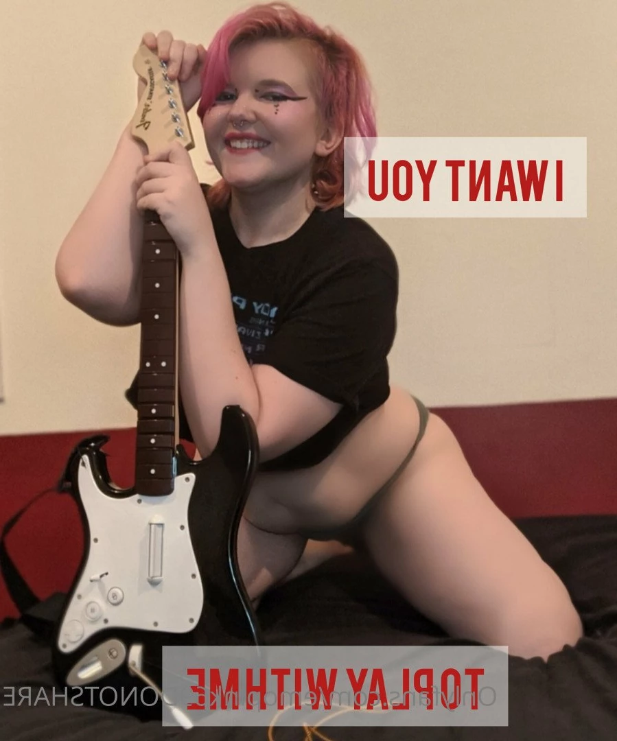 🆓GOTH😈College🥵BBW 🍑Britney🖤 DM ME 😻 [ emopink69 ] Onlyfans leaked photo 2309917 on Hotleaks.tv
