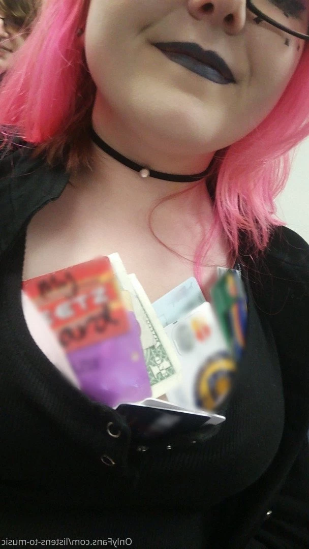 🆓GOTH😈College🥵BBW 🍑Britney🖤 DM ME 😻 [ emopink69 ] Onlyfans leaked photo 2309993 on Hotleaks.tv