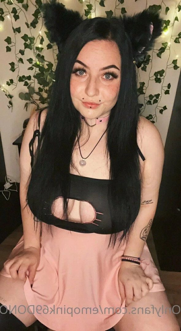 🆓GOTH😈College🥵BBW 🍑Britney🖤 DM ME 😻 [ emopink69 ] Onlyfans leaked photo 2310208 on Hotleaks.tv