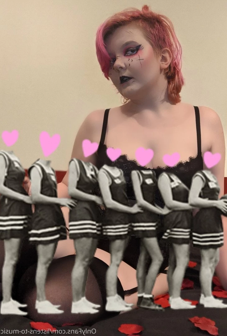 🆓GOTH😈College🥵BBW 🍑Britney🖤 DM ME 😻 [ emopink69 ] Onlyfans leaked photo 2310581 on Hotleaks.tv