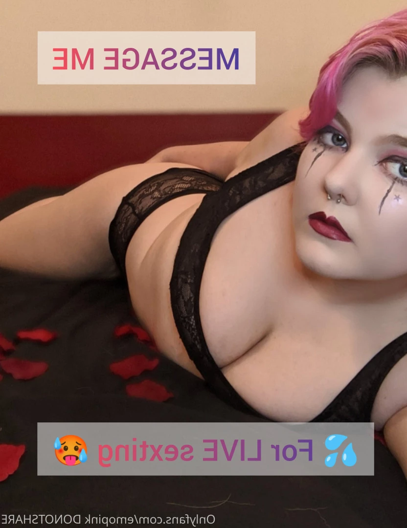 🆓GOTH😈College🥵BBW 🍑Britney🖤 DM ME 😻 [ emopink69 ] Onlyfans leaked photo 6347782 on Hotleaks.tv