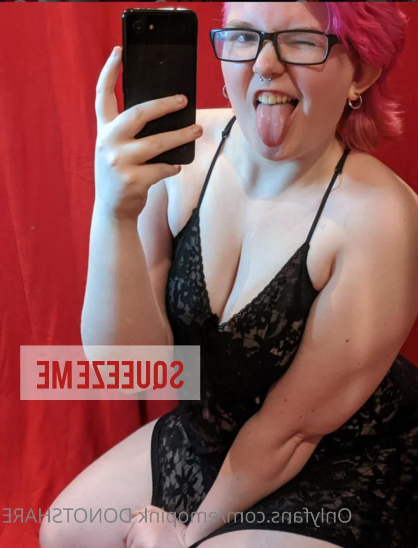 🆓GOTH😈College🥵BBW 🍑Britney🖤 DM ME 😻 [ emopink69 ] Onlyfans leaked photo 6348064 on Hotleaks.tv