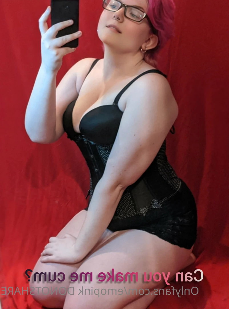 🆓GOTH😈College🥵BBW 🍑Britney🖤 DM ME 😻 [ emopink69 ] Onlyfans leaked photo 6348105 on Hotleaks.tv
