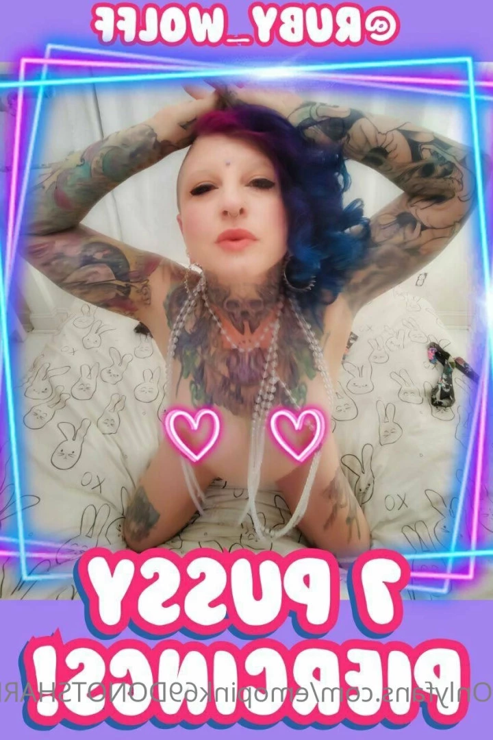 🆓GOTH😈College🥵BBW 🍑Britney🖤 DM ME 😻 [ emopink69 ] Onlyfans leaked photo 6348856 on Hotleaks.tv