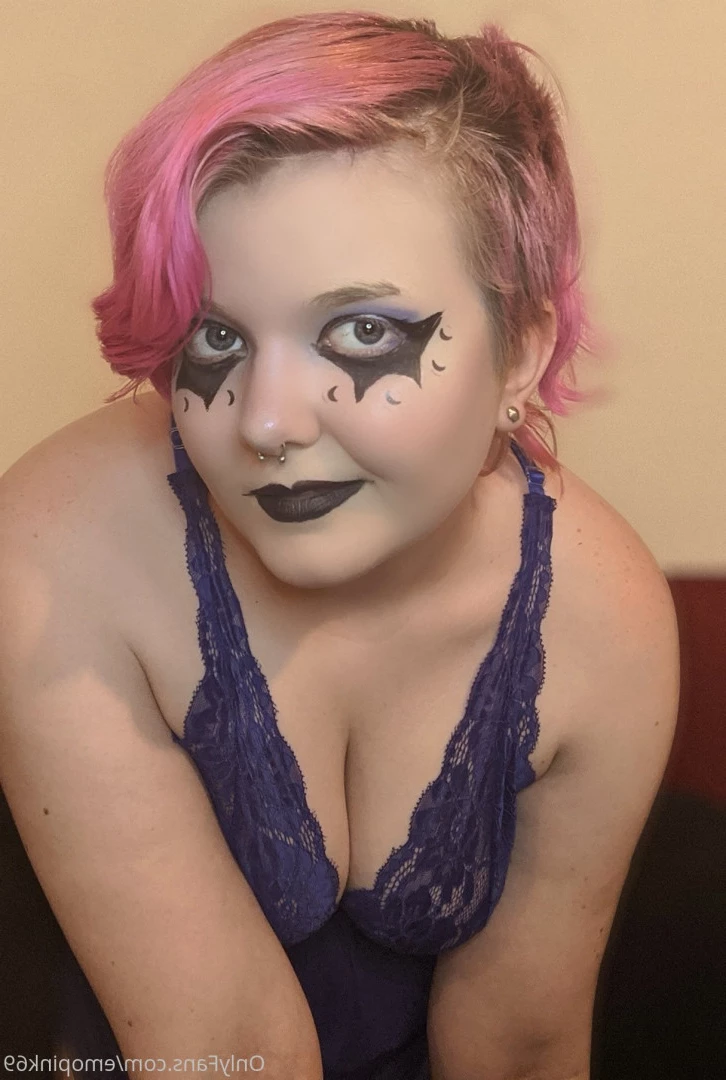 🆓GOTH😈College🥵BBW 🍑Britney🖤 DM ME 😻 [ emopink69 ] Onlyfans leaked photo 6349244 on Hotleaks.tv
