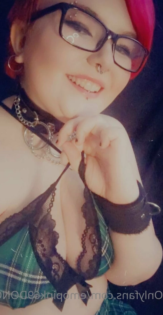 🆓GOTH😈College🥵BBW 🍑Britney🖤 DM ME 😻 [ emopink69 ] Onlyfans leaked photo 6351327 on Hotleaks.tv