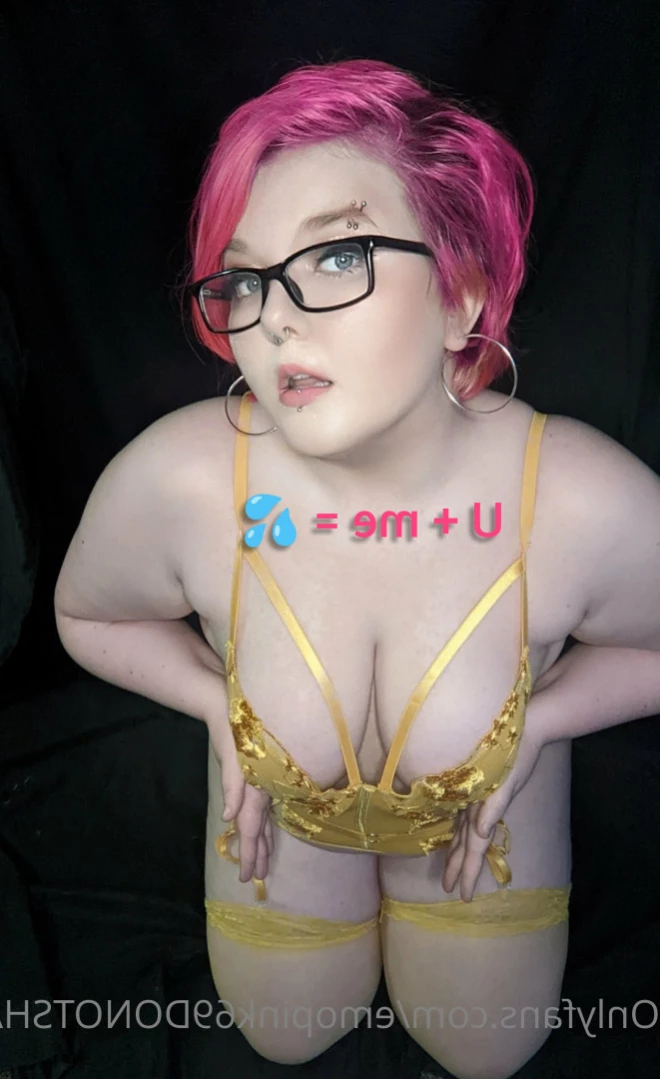 🆓GOTH😈College🥵BBW 🍑Britney🖤 DM ME 😻 [ emopink69 ] Onlyfans leaked photo 12416844 on Hotleaks.tv