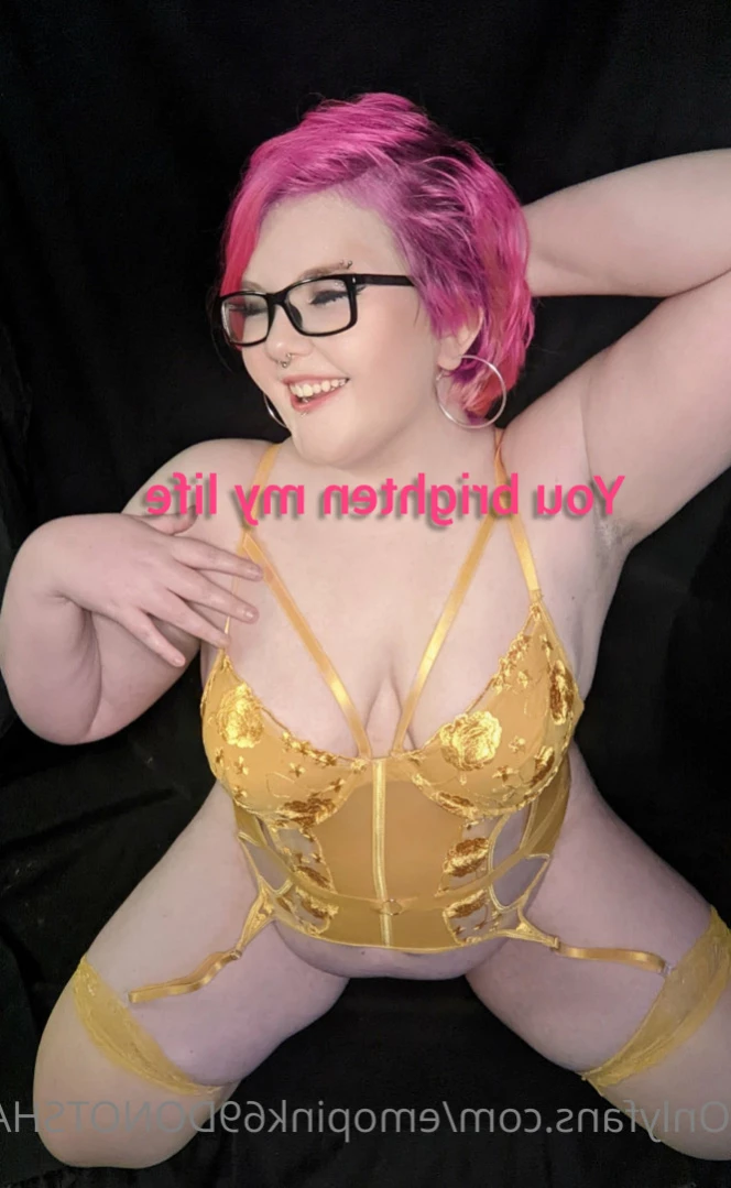 🆓GOTH😈College🥵BBW 🍑Britney🖤 DM ME 😻 [ emopink69 ] Onlyfans leaked photo 15422999 on Hotleaks.tv