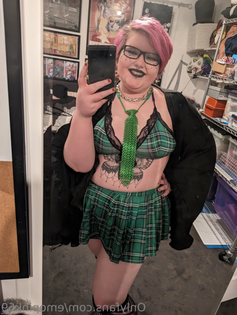 🆓GOTH😈College🥵BBW 🍑Britney🖤 DM ME 😻 [ emopink69 ] Onlyfans leaked photo 15423044 on Hotleaks.tv
