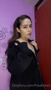 5324183