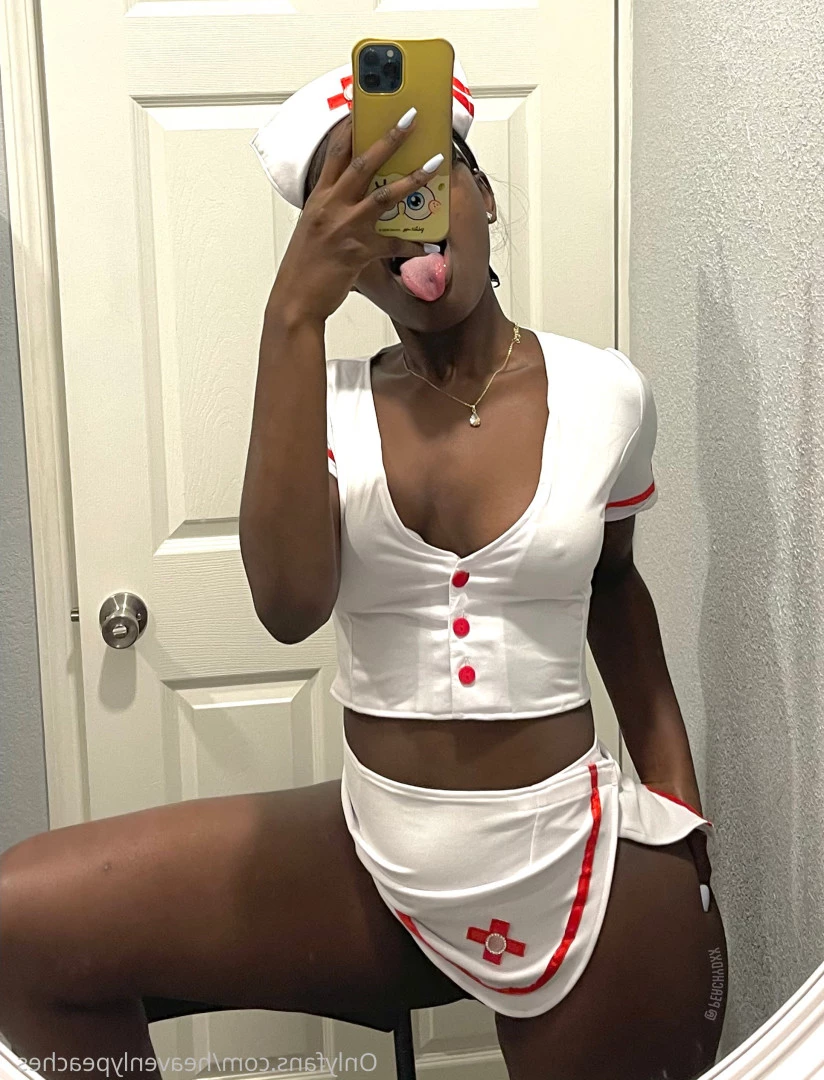 𝐓𝐇𝐈𝐂𝐊 𝐄𝐁𝐎𝐍𝐘 𝐒𝐋𝐔𝐓❣️ [ heavenlypeaches ] Onlyfans leaked photo 9608225 on Hotleaks.tv