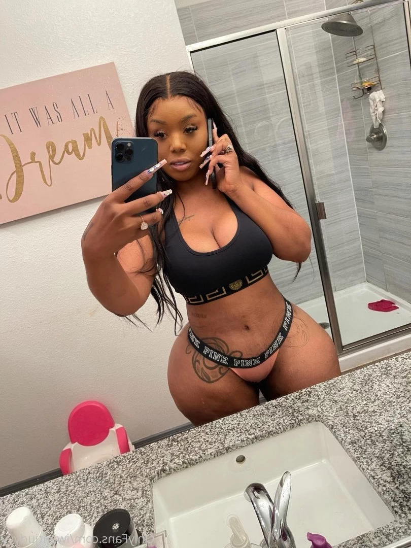 Fattest Ass On 0nlyf@nz [ iwantjudyyy ] Onlyfans leaked photo 3782196 on Hotleaks.tv