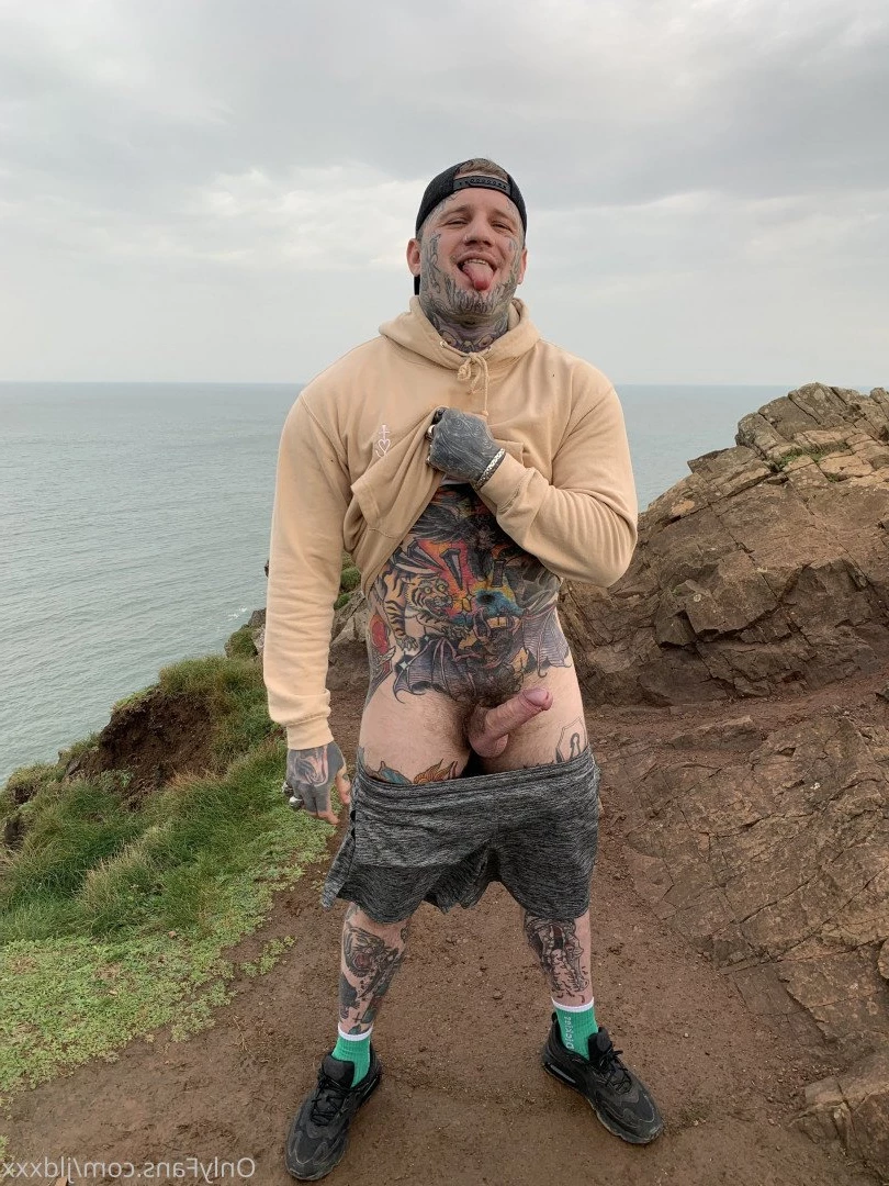 J L D [ jldxxx ] Onlyfans leaked photo 2304123 on Hotleaks.tv