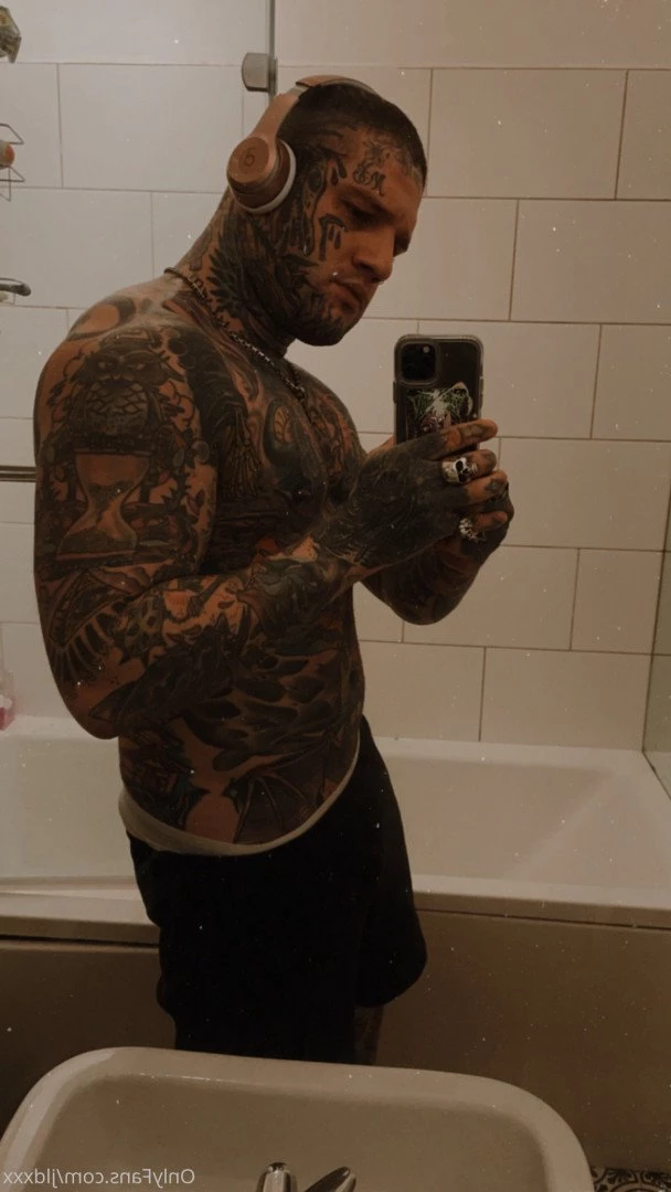 J L D [ jldxxx ] Onlyfans leaked photo 2305394 on Hotleaks.tv