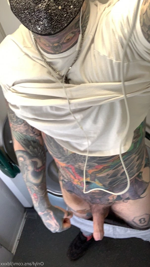 J L D [ jldxxx ] Onlyfans leaked photo 2308181 on Hotleaks.tv