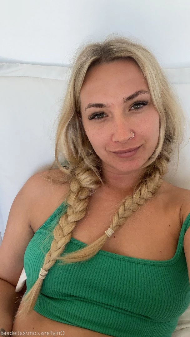 Katie Bee ☘️🇮🇪lets sext! [ katiebeex ] Onlyfans leaked photo 3839501 on Hotleaks.tv