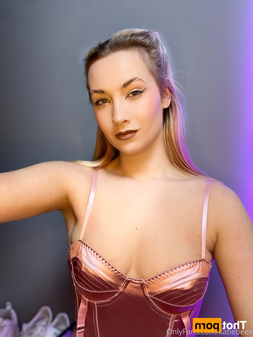 Katie Bee ☘️🇮🇪lets sext! [ katiebeex ] Onlyfans leaked photo 16589392 on Hotleaks.tv
