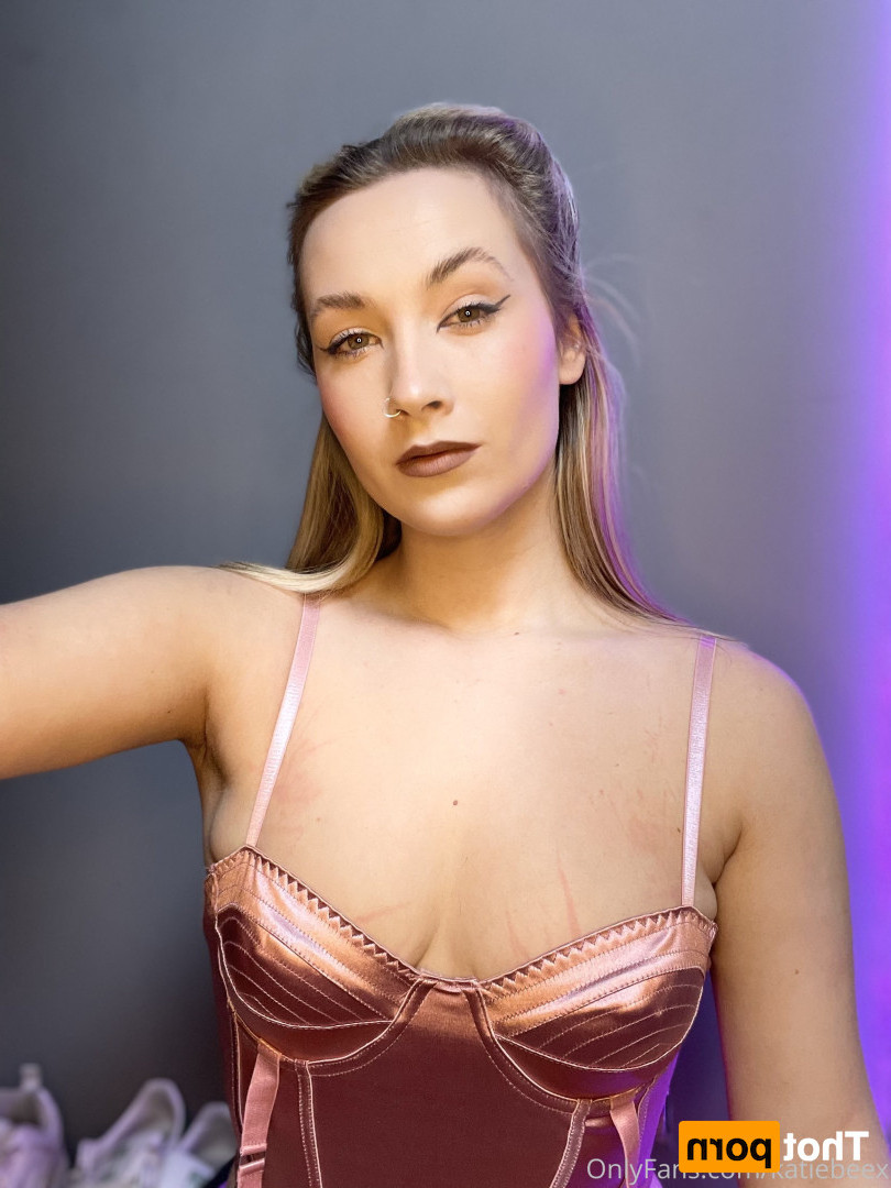 Katie Bee ☘️🇮🇪lets sext! [ katiebeex ] Onlyfans leaked photo 16589402 on Hotleaks.tv