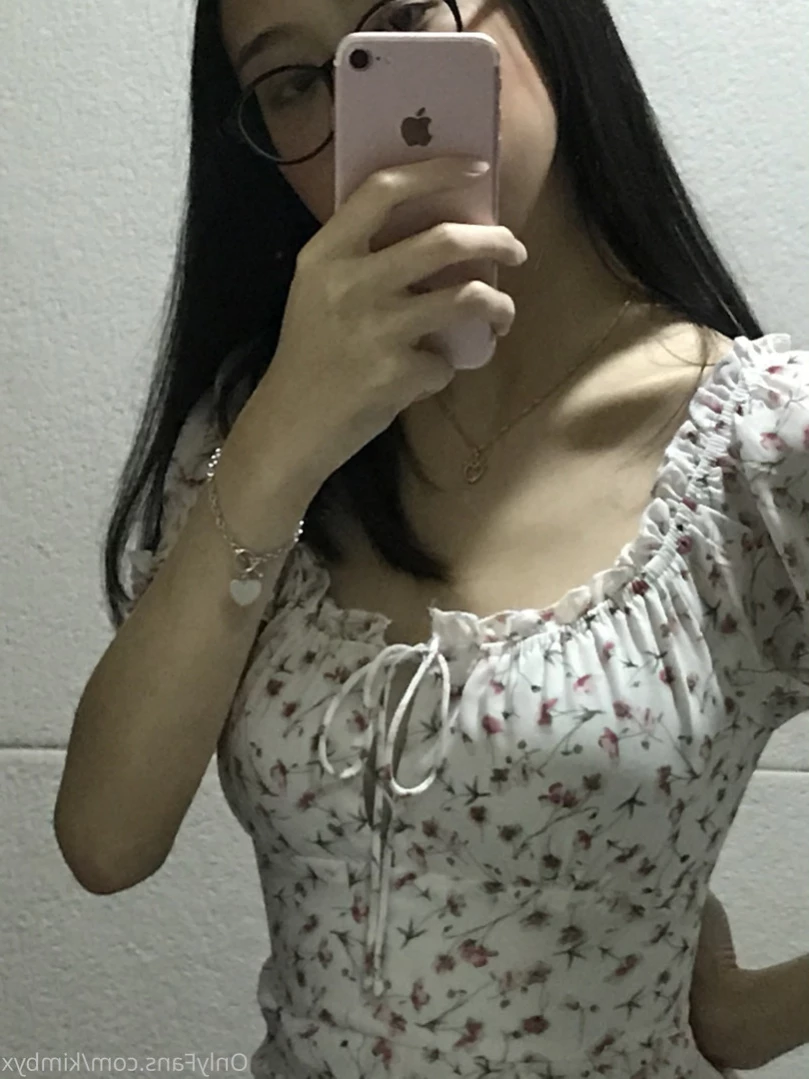 𝒀𝑶𝑼𝑹 𝑱𝑨𝑷𝑨𝑵𝑬𝑺𝑬 𝑮𝑰𝑹𝑳𝑭𝑹𝑰𝑬𝑵𝑫 [ kimbyx ] Onlyfans leaked photo 11660568 on Hotleaks.tv