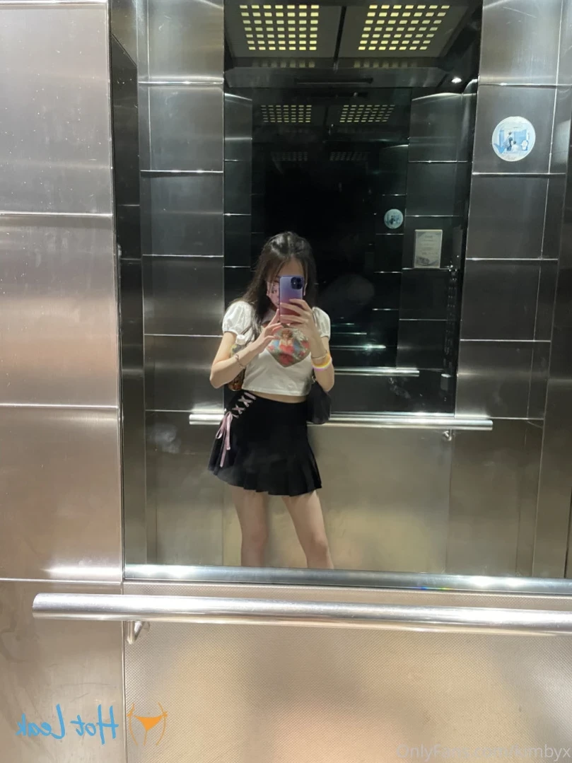 𝒀𝑶𝑼𝑹 𝑱𝑨𝑷𝑨𝑵𝑬𝑺𝑬 𝑮𝑰𝑹𝑳𝑭𝑹𝑰𝑬𝑵𝑫 [ kimbyx ] Onlyfans leaked photo 12716931 on Hotleaks.tv