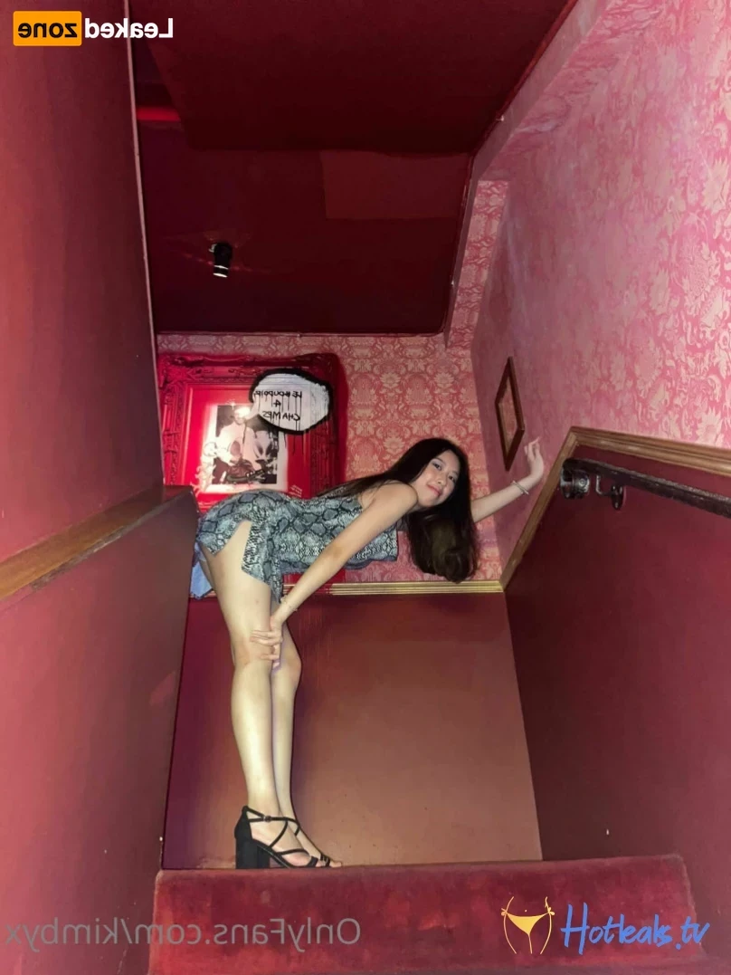 𝒀𝑶𝑼𝑹 𝑱𝑨𝑷𝑨𝑵𝑬𝑺𝑬 𝑮𝑰𝑹𝑳𝑭𝑹𝑰𝑬𝑵𝑫 [ kimbyx ] Onlyfans leaked photo 14759225 on Hotleaks.tv