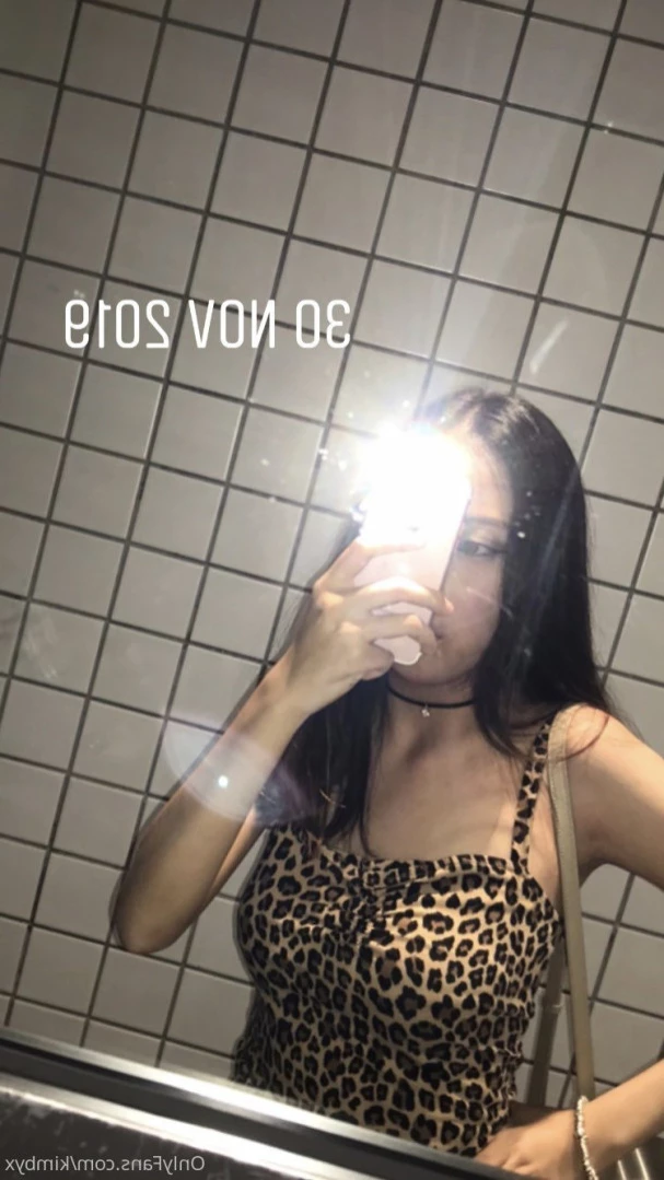 𝒀𝑶𝑼𝑹 𝑱𝑨𝑷𝑨𝑵𝑬𝑺𝑬 𝑮𝑰𝑹𝑳𝑭𝑹𝑰𝑬𝑵𝑫 [ kimbyx ] Onlyfans leaked photo 14839204 on Hotleaks.tv