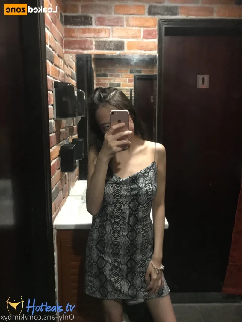𝒀𝑶𝑼𝑹 𝑱𝑨𝑷𝑨𝑵𝑬𝑺𝑬 𝑮𝑰𝑹𝑳𝑭𝑹𝑰𝑬𝑵𝑫 [ kimbyx ] Onlyfans leaked photo 14839340 on Hotleaks.tv