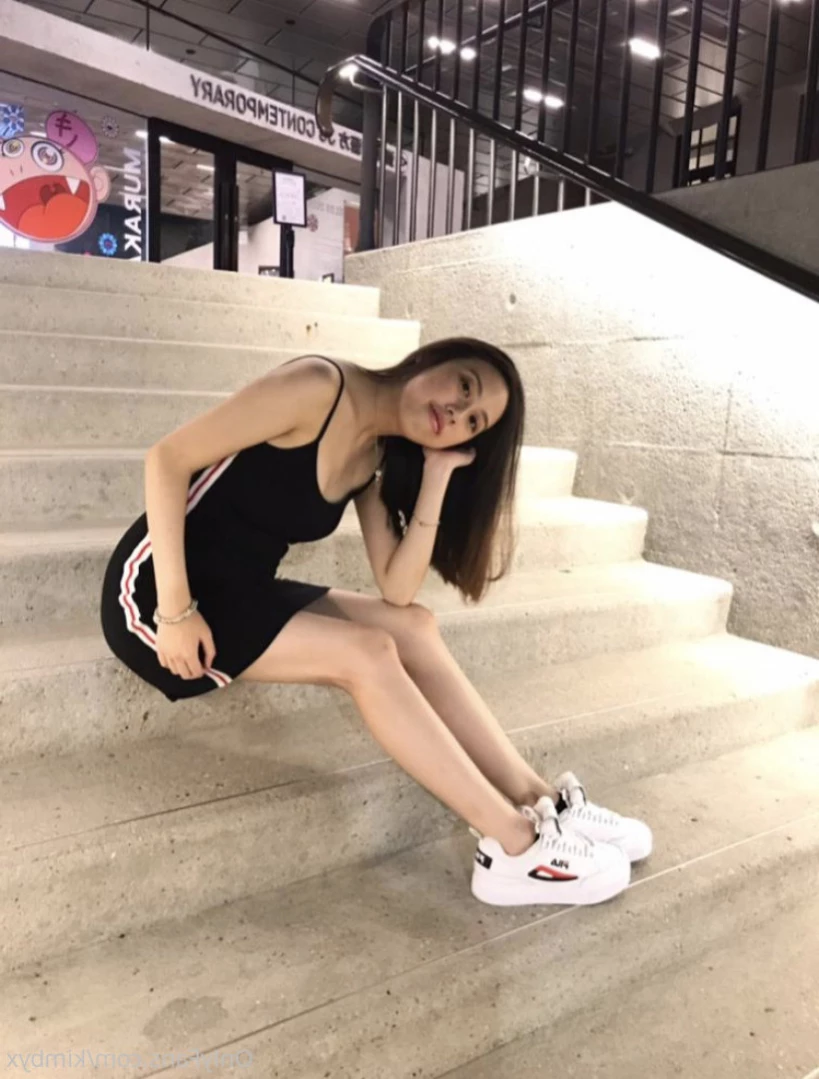 𝒀𝑶𝑼𝑹 𝑱𝑨𝑷𝑨𝑵𝑬𝑺𝑬 𝑮𝑰𝑹𝑳𝑭𝑹𝑰𝑬𝑵𝑫 [ kimbyx ] Onlyfans leaked photo 14839379 on Hotleaks.tv