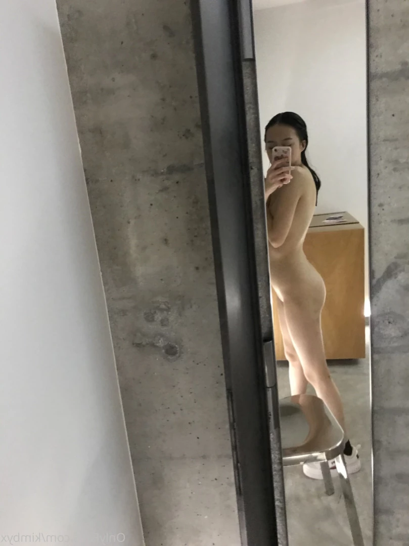 𝒀𝑶𝑼𝑹 𝑱𝑨𝑷𝑨𝑵𝑬𝑺𝑬 𝑮𝑰𝑹𝑳𝑭𝑹𝑰𝑬𝑵𝑫 [ kimbyx ] Onlyfans leaked photo 15460864 on Hotleaks.tv