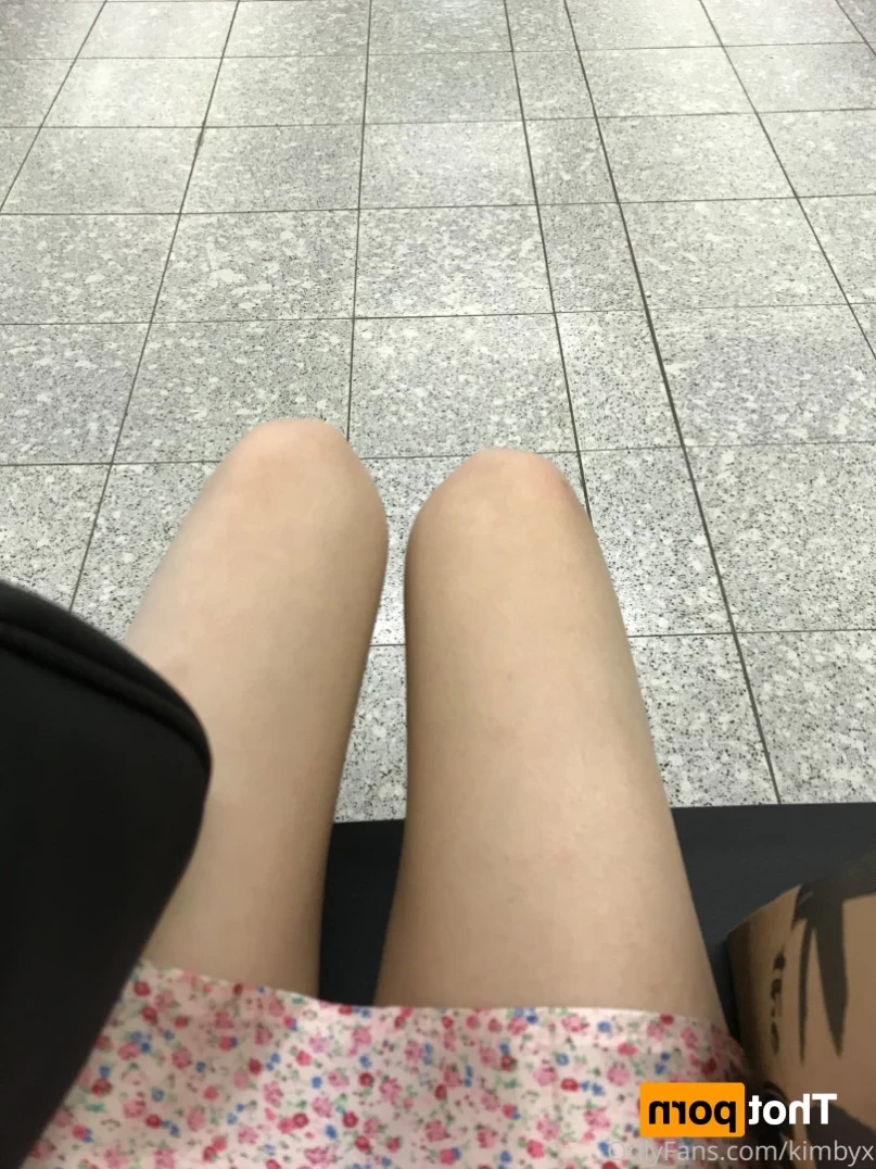 𝒀𝑶𝑼𝑹 𝑱𝑨𝑷𝑨𝑵𝑬𝑺𝑬 𝑮𝑰𝑹𝑳𝑭𝑹𝑰𝑬𝑵𝑫 [ kimbyx ] Onlyfans leaked photo 15461167 on Hotleaks.tv