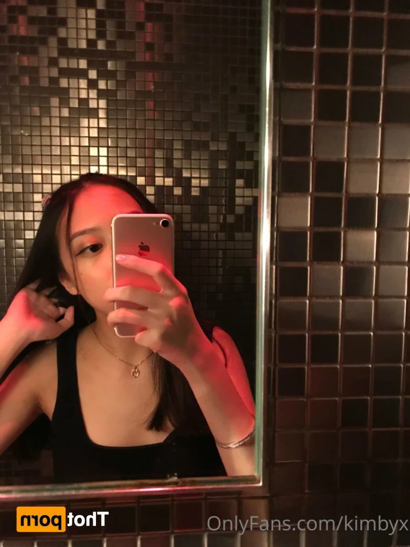 𝒀𝑶𝑼𝑹 𝑱𝑨𝑷𝑨𝑵𝑬𝑺𝑬 𝑮𝑰𝑹𝑳𝑭𝑹𝑰𝑬𝑵𝑫 [ kimbyx ] Onlyfans leaked photo 15461246 on Hotleaks.tv