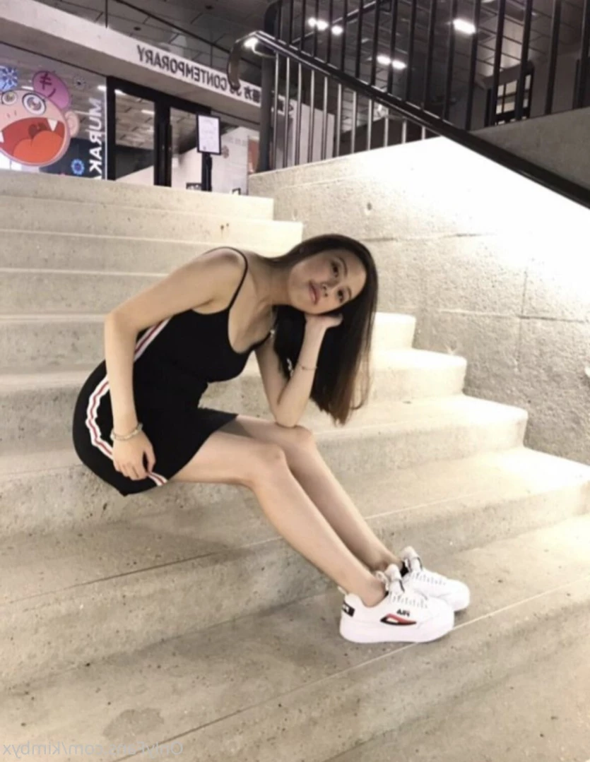 𝒀𝑶𝑼𝑹 𝑱𝑨𝑷𝑨𝑵𝑬𝑺𝑬 𝑮𝑰𝑹𝑳𝑭𝑹𝑰𝑬𝑵𝑫 [ kimbyx ] Onlyfans leaked photo 15464139 on Hotleaks.tv