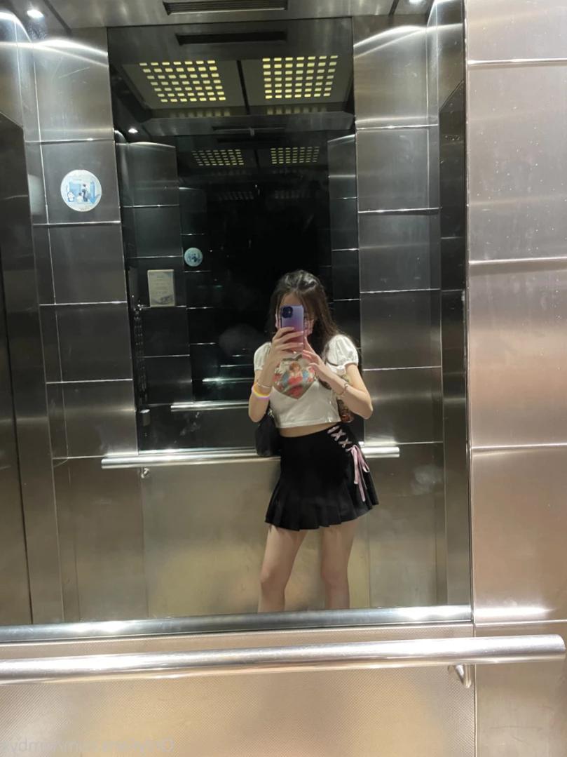 𝒀𝑶𝑼𝑹 𝑱𝑨𝑷𝑨𝑵𝑬𝑺𝑬 𝑮𝑰𝑹𝑳𝑭𝑹𝑰𝑬𝑵𝑫 [ kimbyx ] Onlyfans leaked photo 15464299 on Hotleaks.tv
