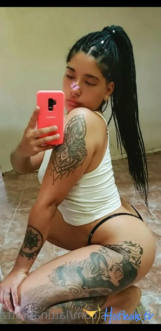 👸🏽 QUEEN OF VIDEOCALLS👸🏽🍑🍆 [ lattinabrattz ] Onlyfans leaked photo 2320112 on Hotleaks.tv