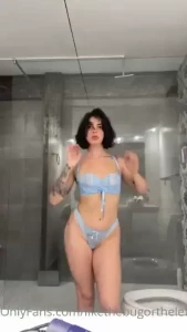 bee [ likethebugortheletter ] Onlyfans leaked video 18341042 on Hotleaks.tv