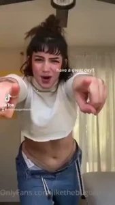 bee [ likethebugortheletter ] Onlyfans leaked video 18341095 on Hotleaks.tv