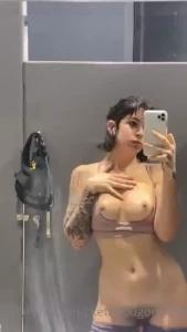 bee [ likethebugortheletter ] Onlyfans leaked video 18341203 on Hotleaks.tv