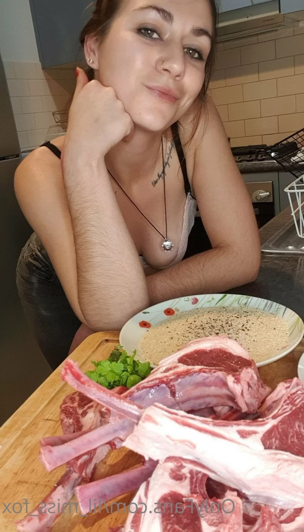 🦊 🎀 Miss Fox [ lil_miss_fox ] Onlyfans leaked photo 2298905 on Hotleaks.tv