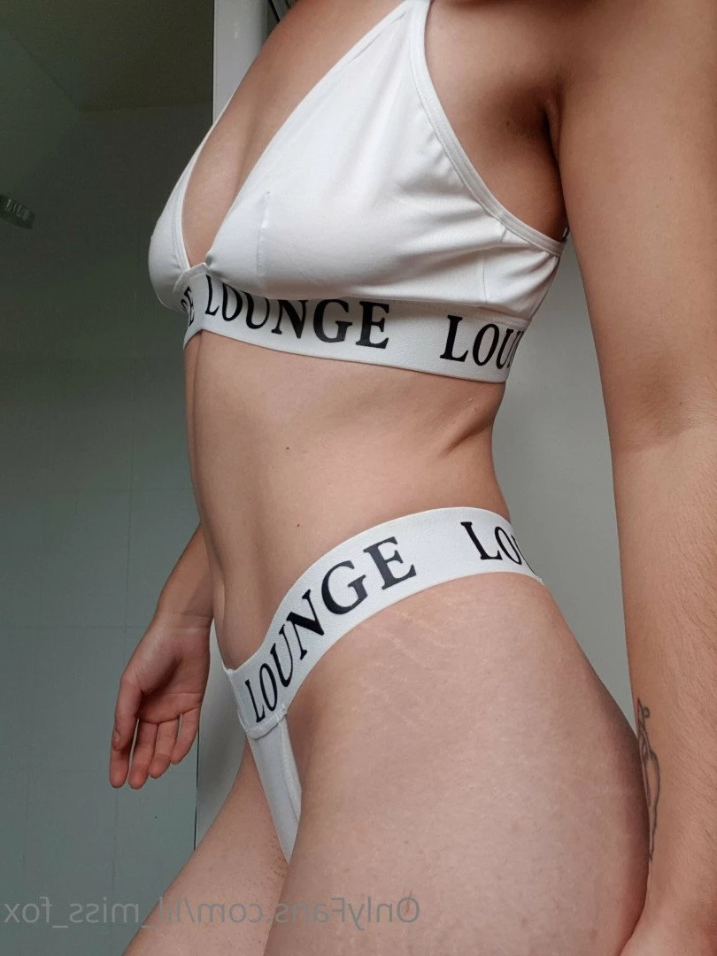 🦊 🎀 Miss Fox [ lil_miss_fox ] Onlyfans leaked photo 2302912 on Hotleaks.tv