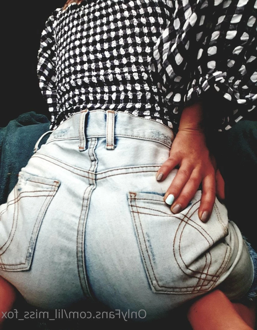🦊 🎀 Miss Fox [ lil_miss_fox ] Onlyfans leaked photo 2303980 on Hotleaks.tv