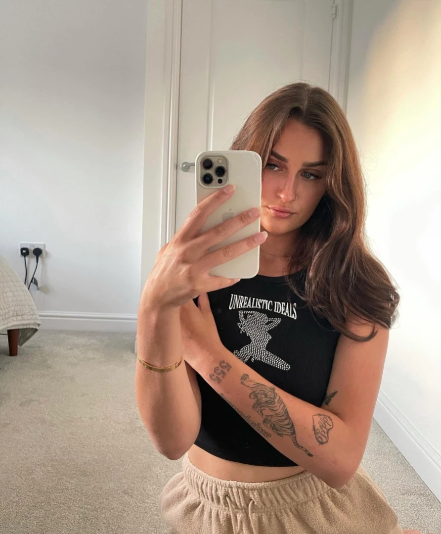 Lottie-May 🍑 Your new GF [ lottie_m ] Onlyfans leaked photo 14839296 on Hotleaks.tv