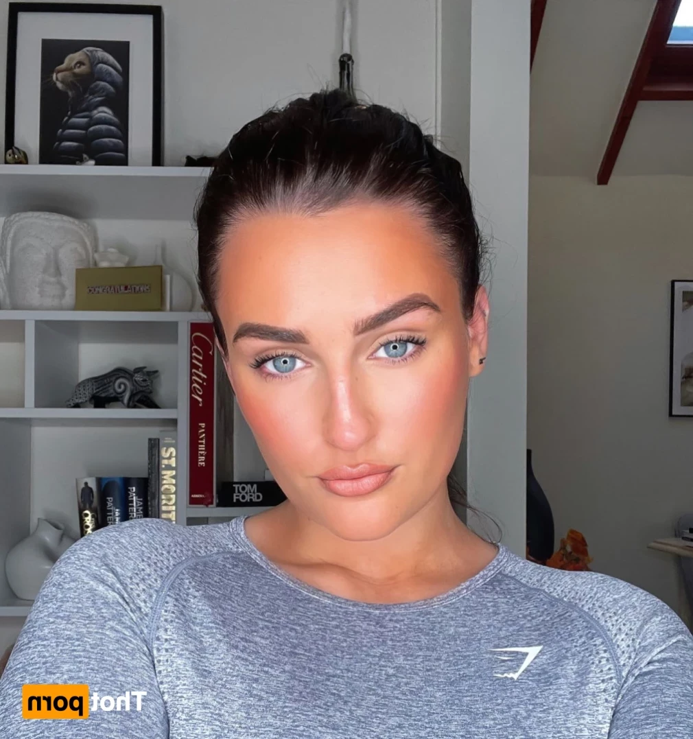 Lottie-May 🍑 Your new GF [ lottie_m ] Onlyfans leaked photo 15462986 on Hotleaks.tv