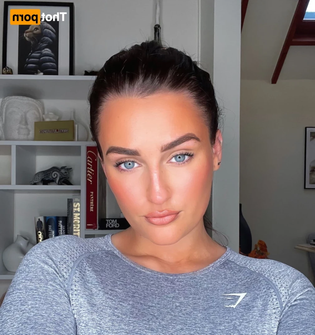 Lottie-May 🍑 Your new GF [ lottie_m ] Onlyfans leaked photo 15463614 on Hotleaks.tv