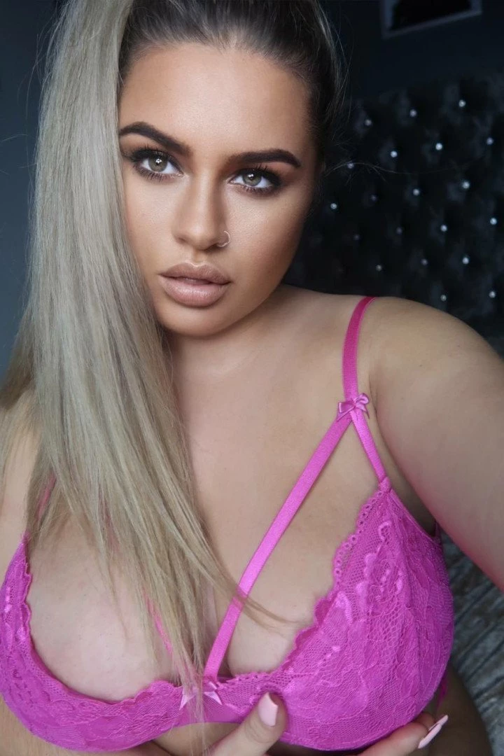 𝗠𝗔𝗖𝗜 is ONLINE💚 [ maci-carter ] Onlyfans leaked photo 3755439 on Hotleaks.tv