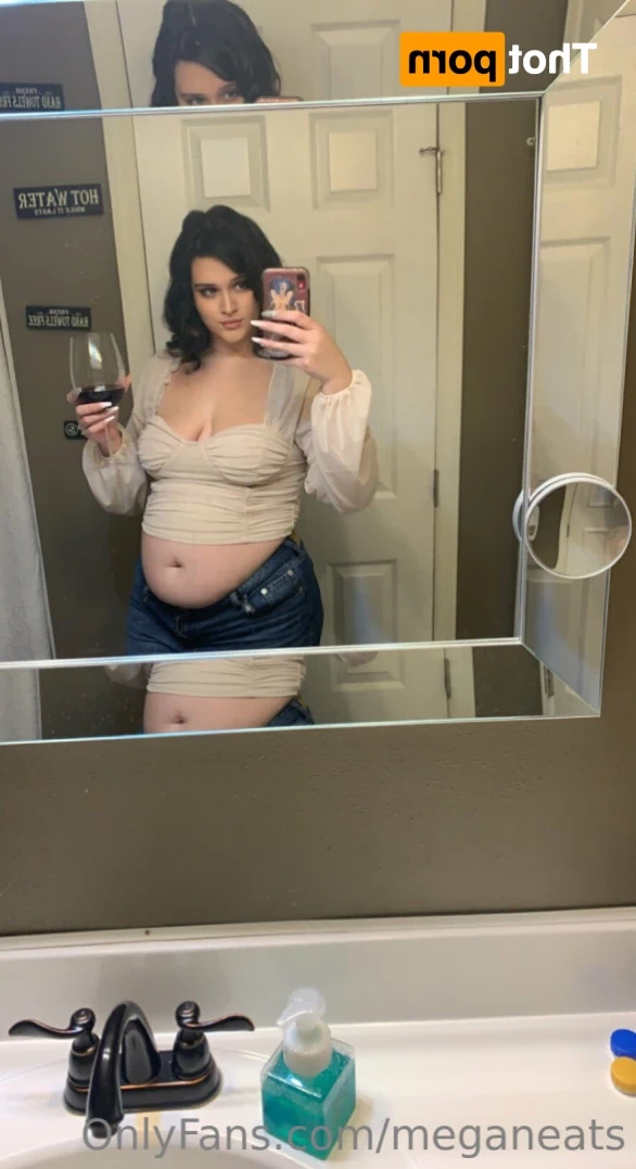 Megan LovesCake 🍰🍽 [ meganeats ] Onlyfans leaked photo 12351000 on Hotleaks.tv