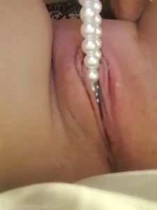 2299275