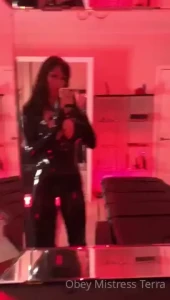 Dominant Mommy [ obeymistressterra ] Onlyfans leaked video 18340379 on Hotleaks.tv