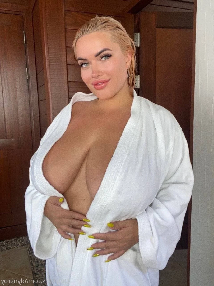 Olyria Roy [ olyriaroy ] Onlyfans leaked photo 6248170 on Hotleaks.tv