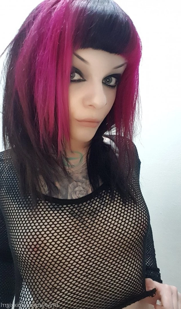 Pixxi [ pixxigrrl ] Onlyfans leaked photo 2314733 on Hotleaks.tv
